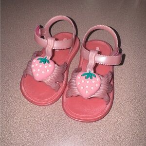 Mini melissa